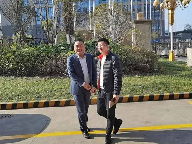 新春伊始，龍灣區空港管委會領導率隊蒞臨集團走訪慰問